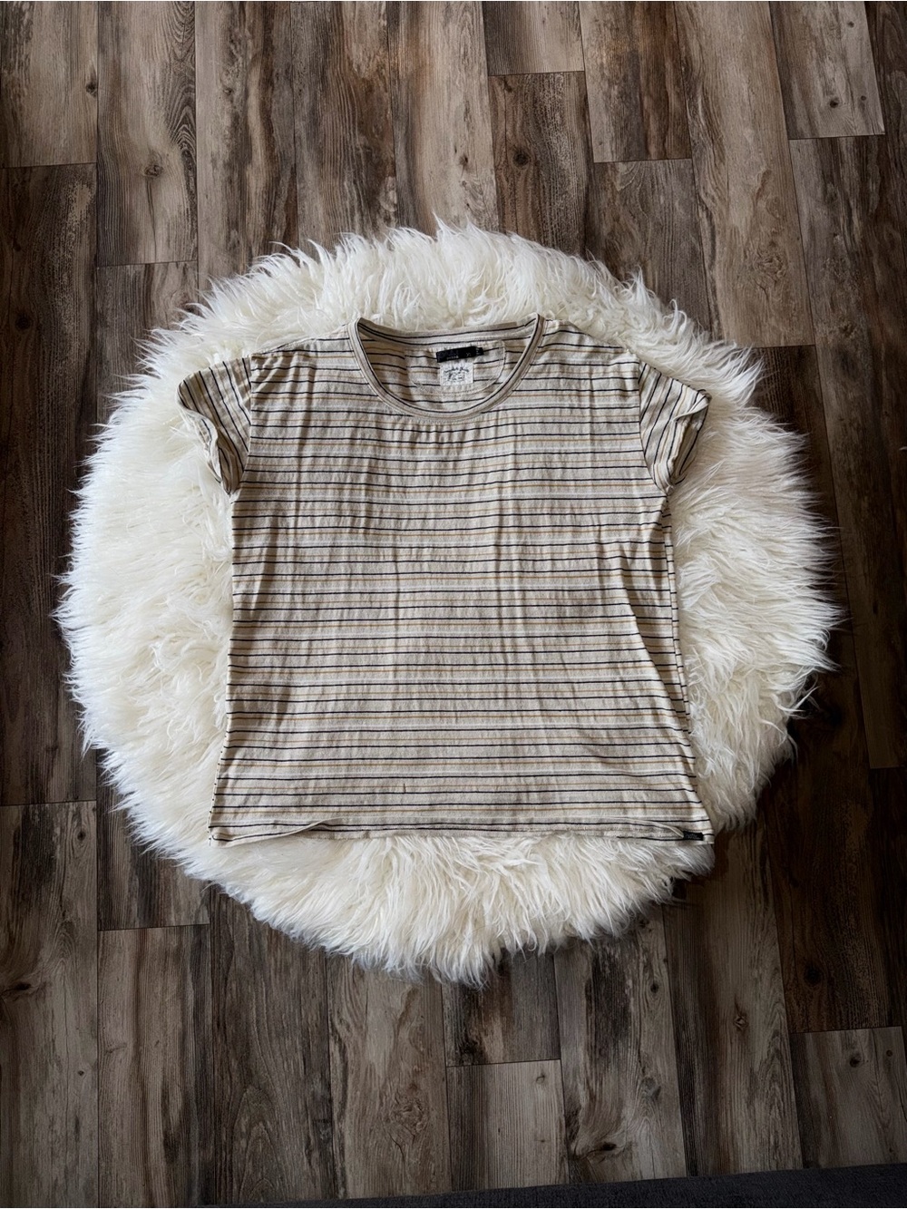 🤎 PRANA // Lightweight Casual Tee // Striped Beige